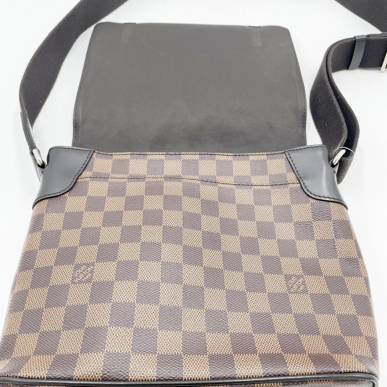 LV DAMIER DISTRICTNM PM view 4
