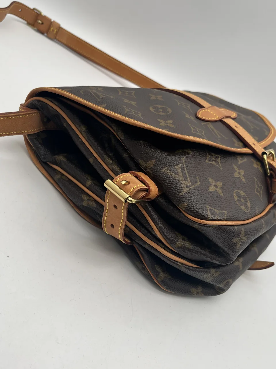 LV MONOGRAM SAUMUR 30 photo 7