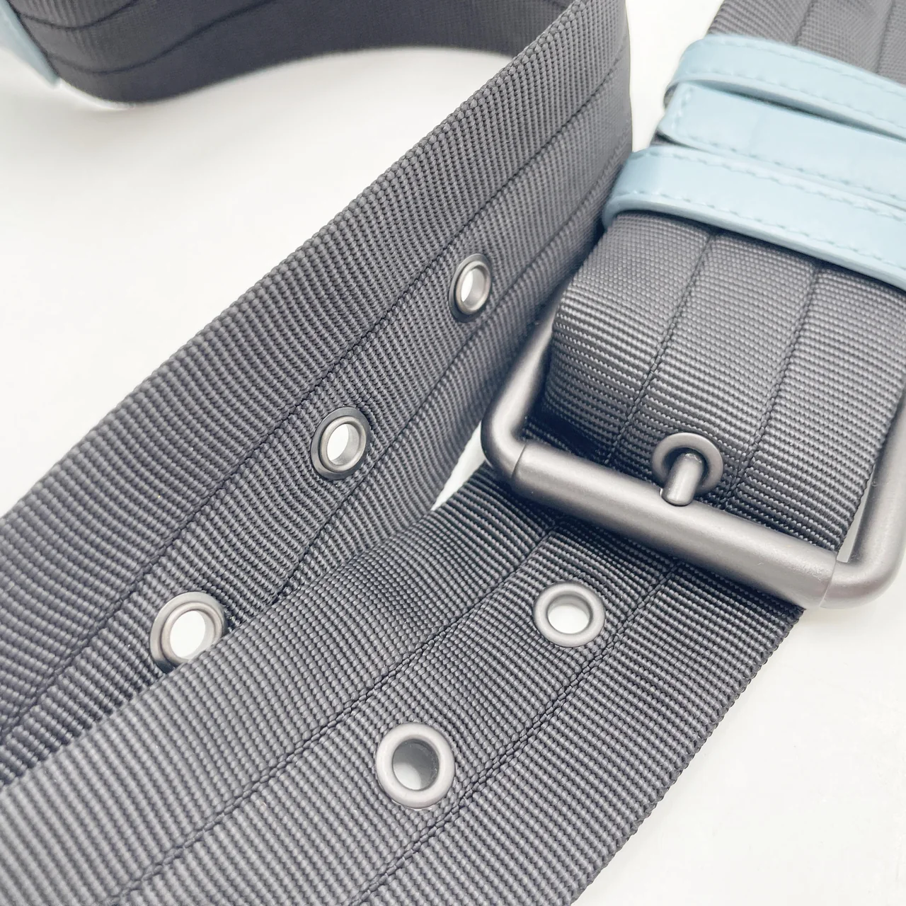 BOTTEGA VENETA INTRECCIATO BODY BAG (BLUE) view 7