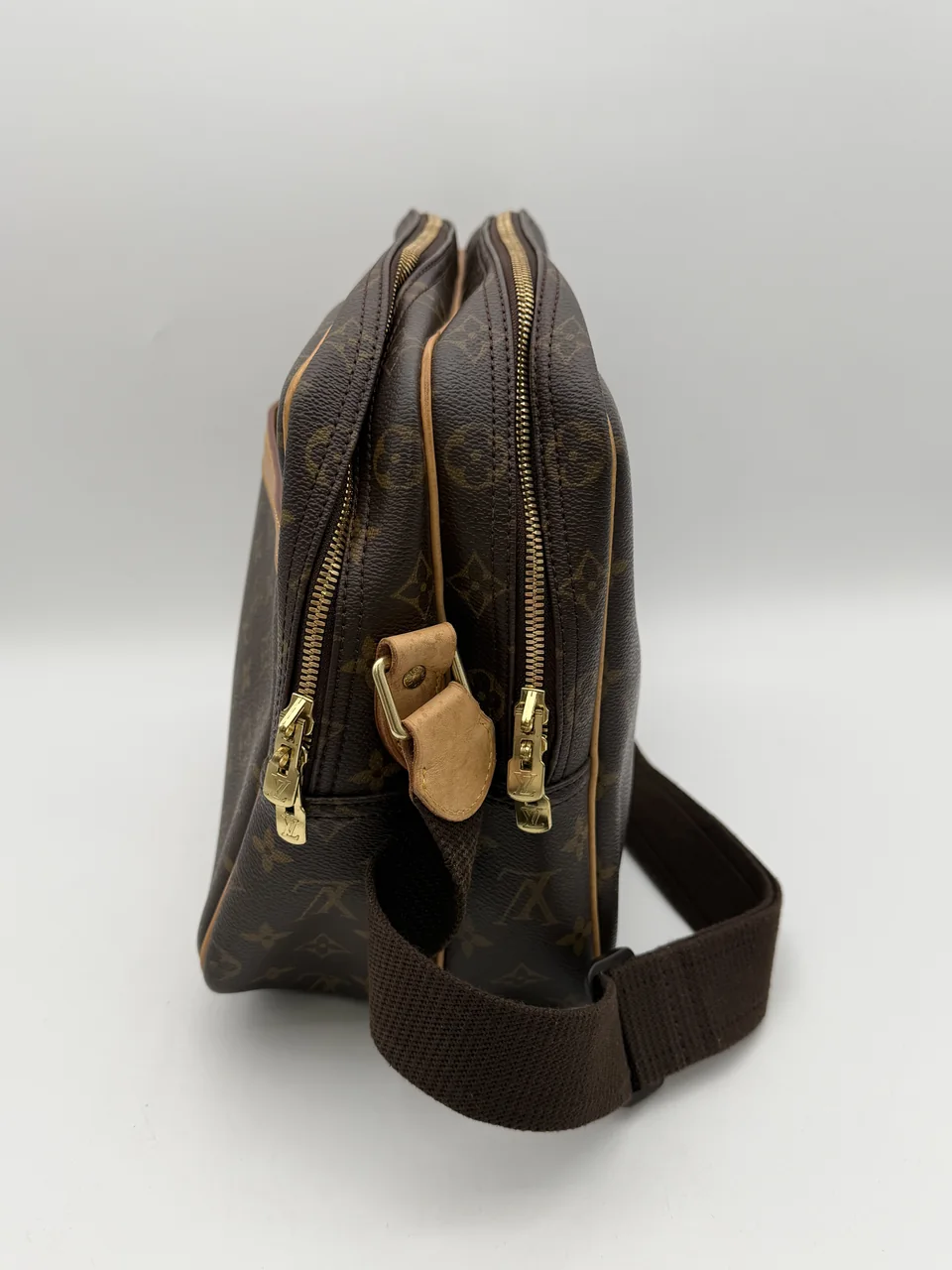 LV MONOGRAM REPORTER GM view 3