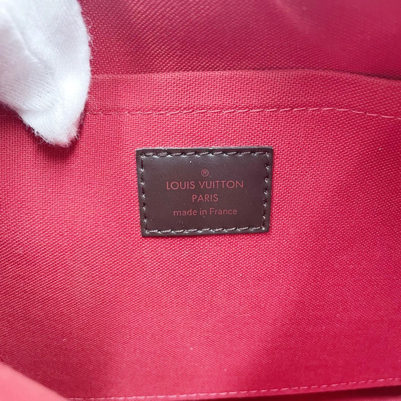 LV DAMIER THAMES view 15