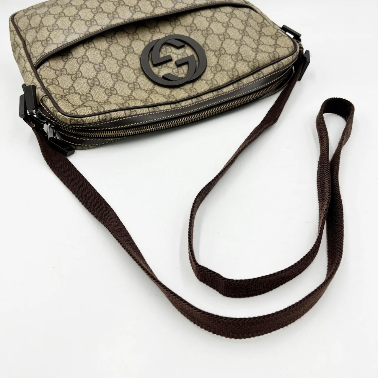 GUCCI GG SUPREME MESSENGER BAG view 6
