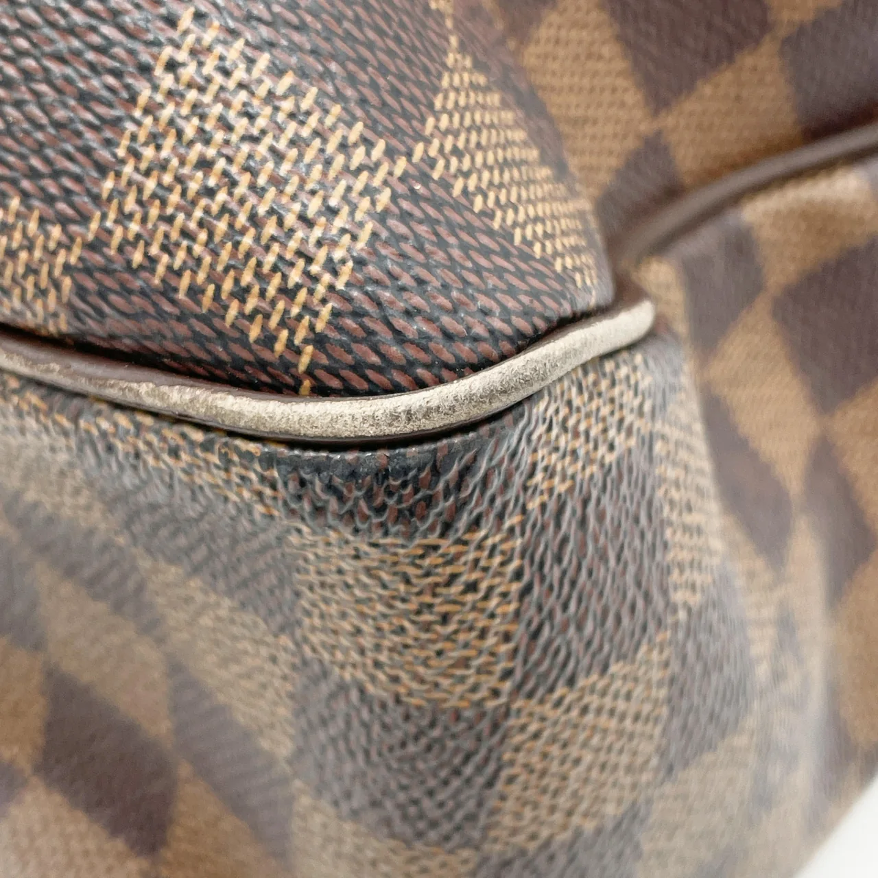 LV DAMIER EVORA MM view 11