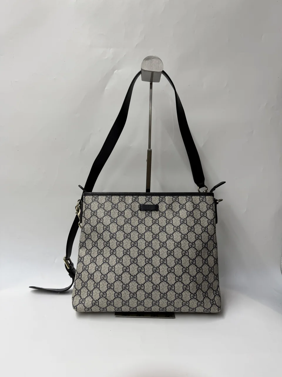 GUCCI 388924 SHOULDER BAG