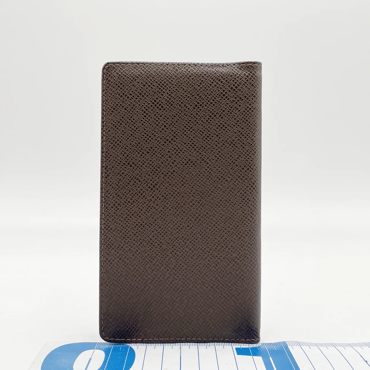 LV TAIGA AGENDA POSHE hover