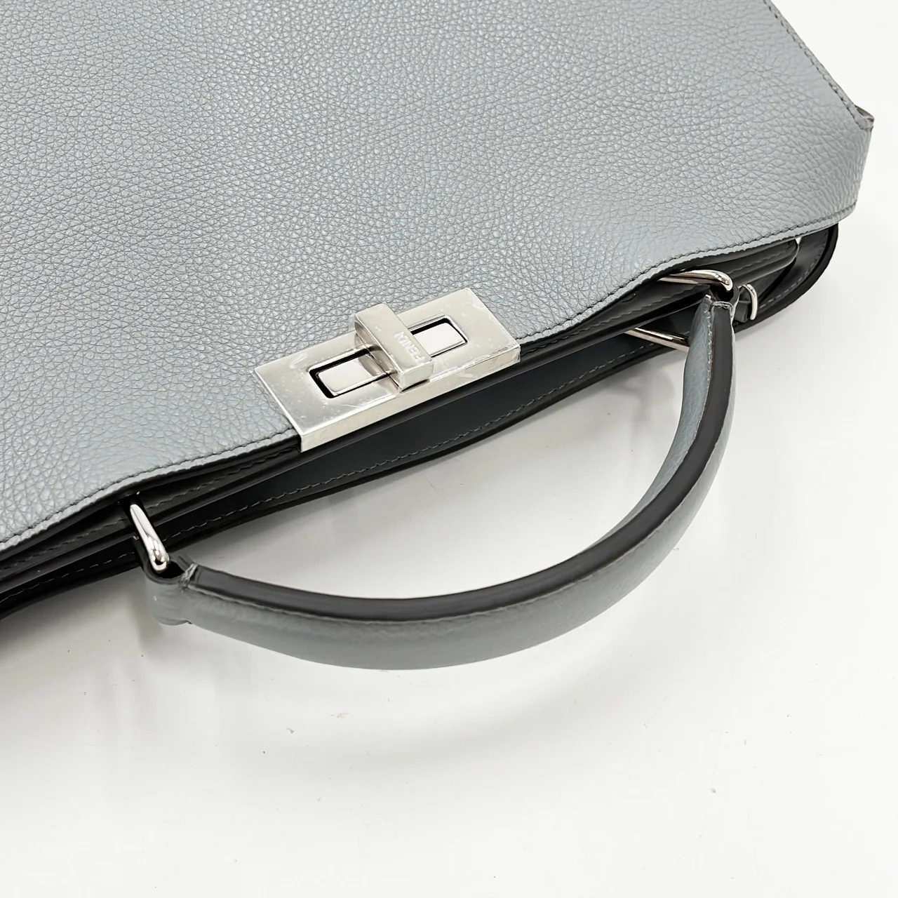 FENDI PEEK-A-BOO I SEE U MEDIUM (GRAY) view 6