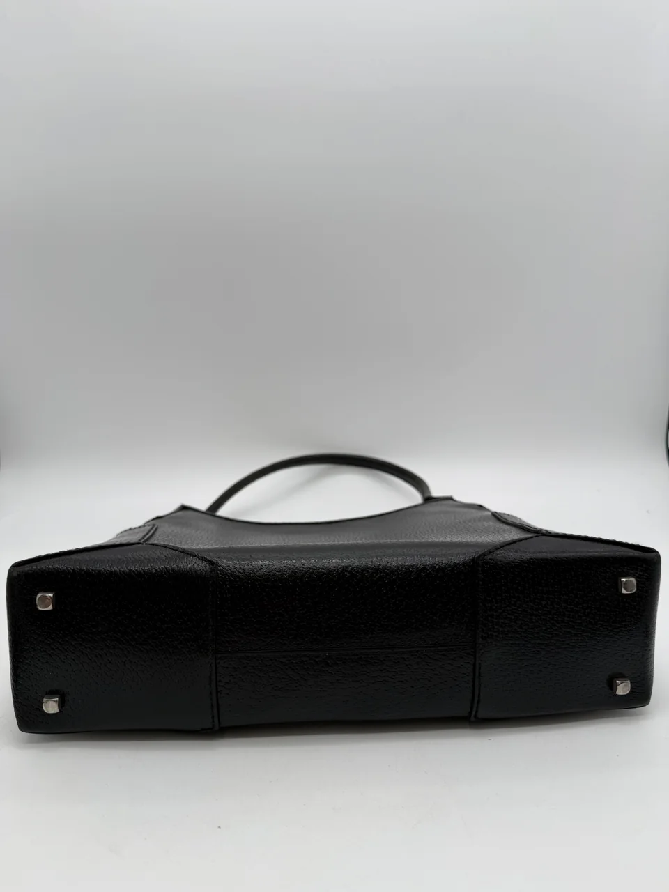 SALVATORE FERRAGAMO SHOULDER BAG (BLACK) view 5