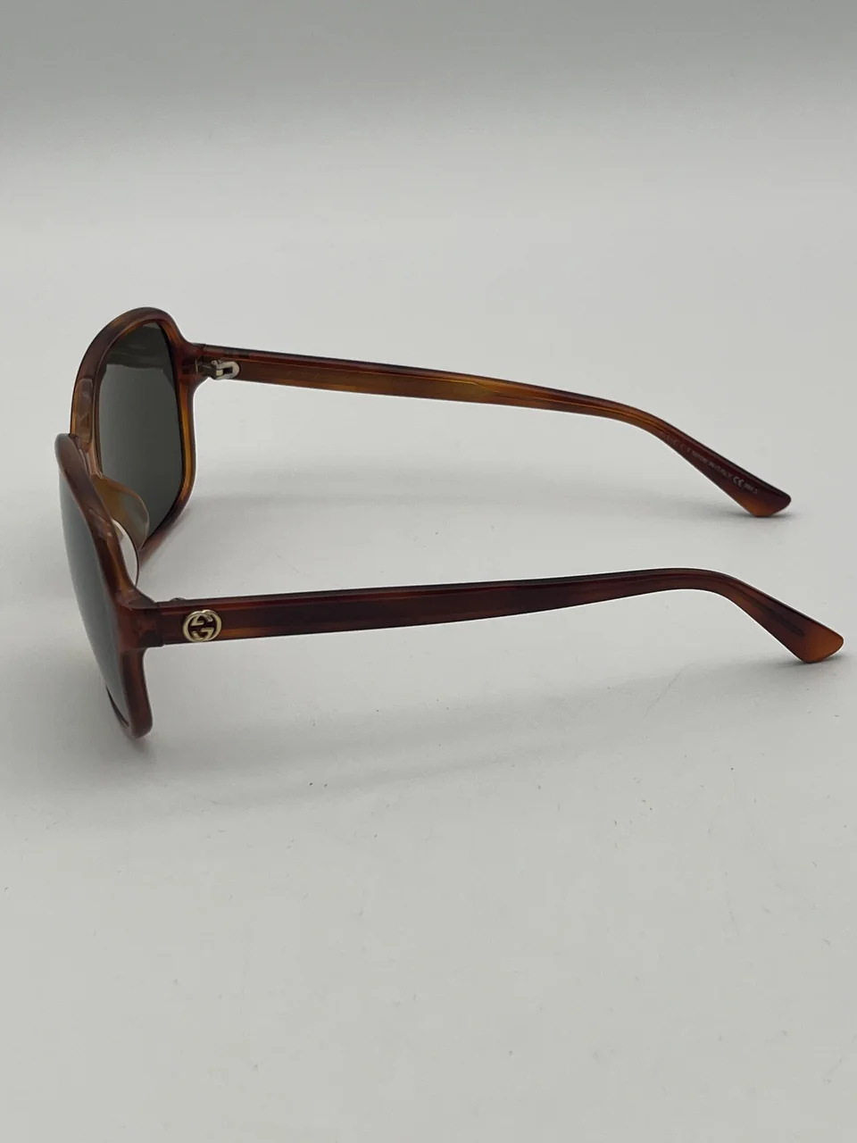 GUCCI SUNGLASSES view 4