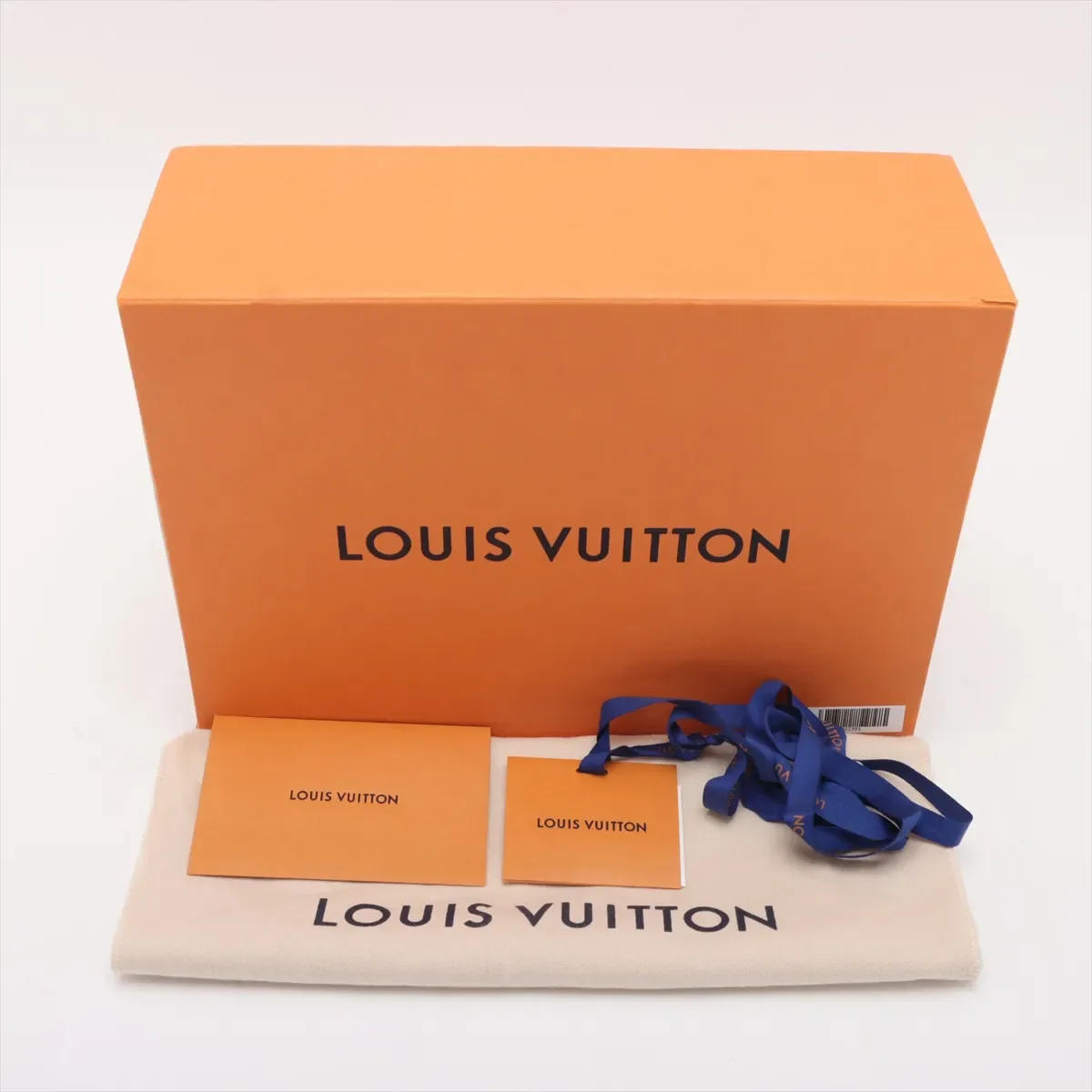 LV MONOGRAM ECLIPSE TRIO MESSENGER view 17