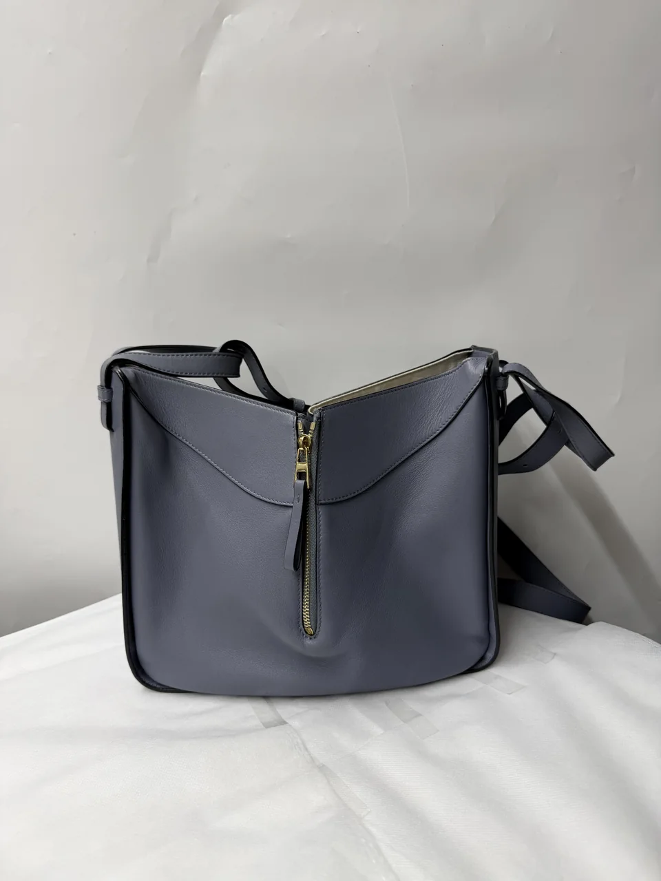 LOEWE HAMMOCK SMALL view 3