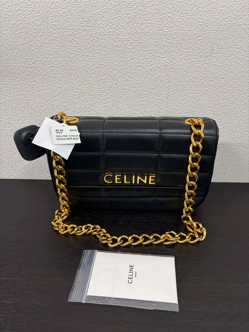 AY-24 219-4 CELINE CHAIN SHOULDER BAG view 10