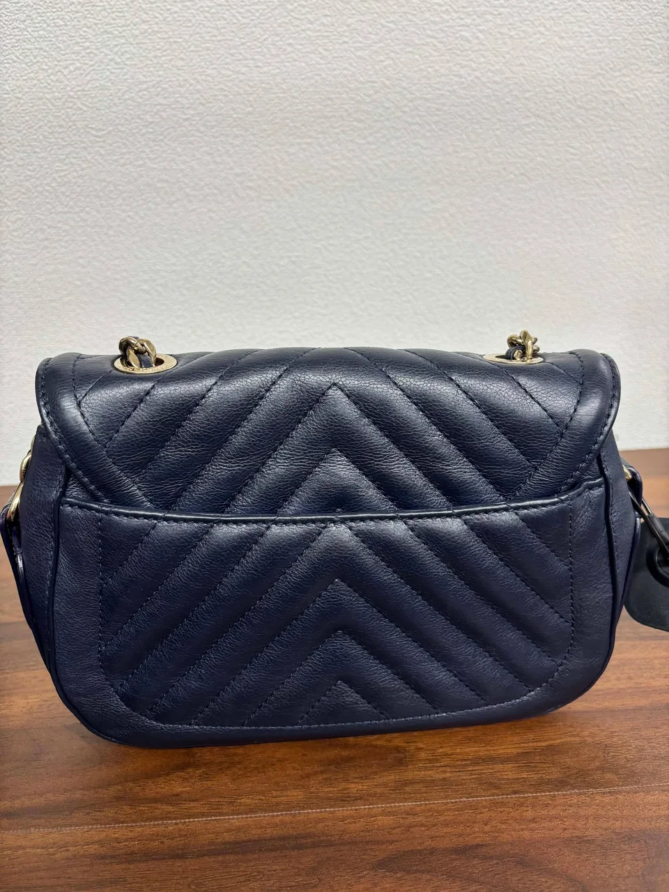 CHANEL V-STITCH SHOULDER BAG view 6