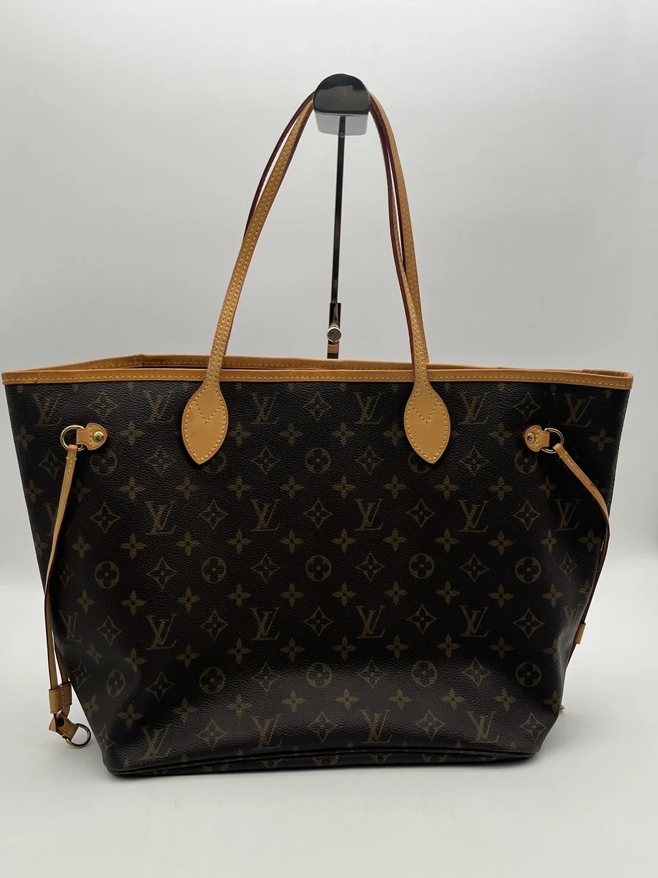 LV MONOGRAM NEVERFULL MM view 9