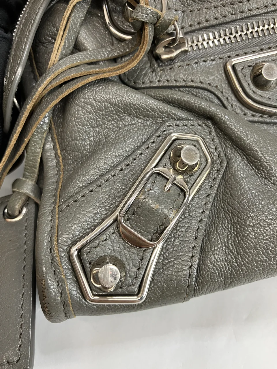 BALENCIAGA NEO CITY TWO-WAY MINI BAG (GRAY) view 11