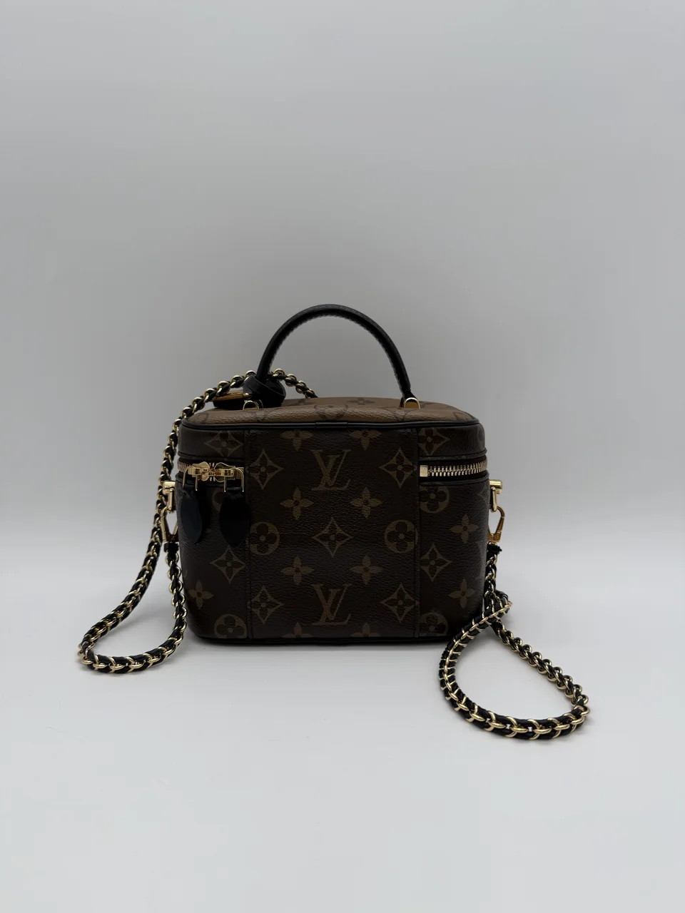 LV MONOGRAM VANITY NV PM (MICROCHIPPED) view 5