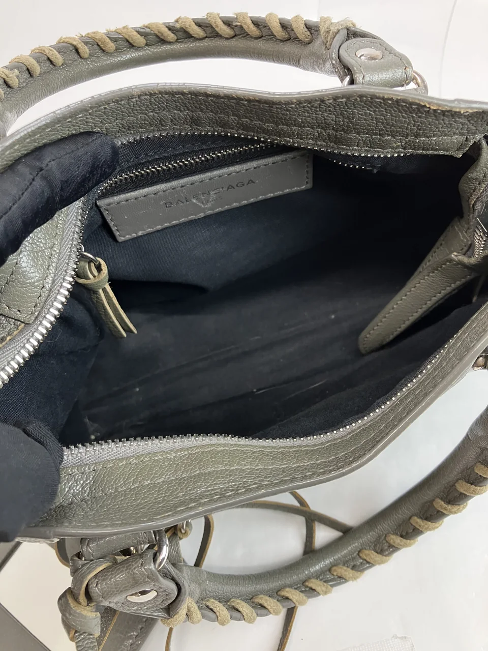 BALENCIAGA NEO CITY TWO-WAY MINI BAG (GRAY) view 18