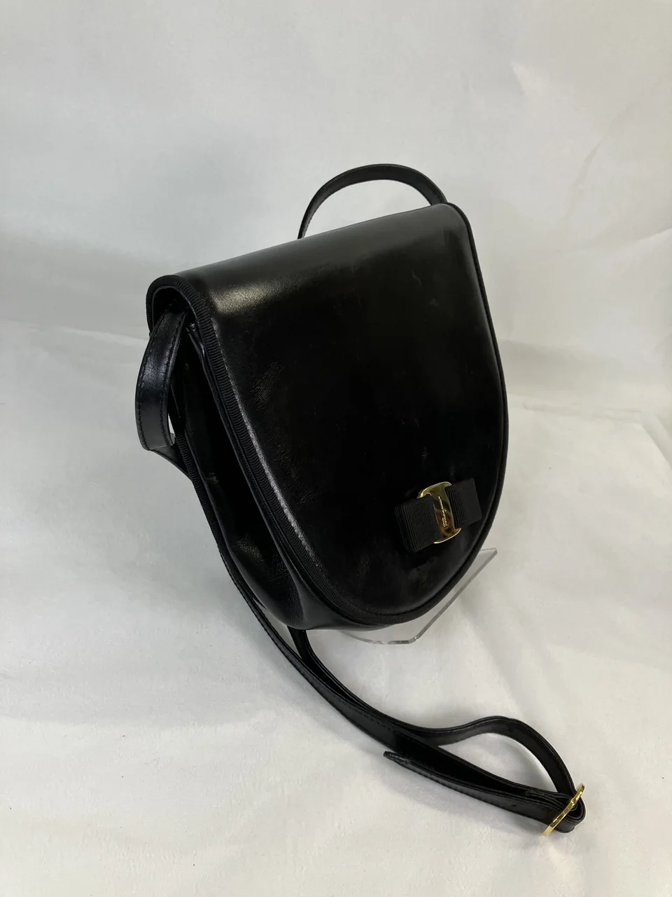 SALVATORE FERRAGAMO SHOULDER BAG view 2