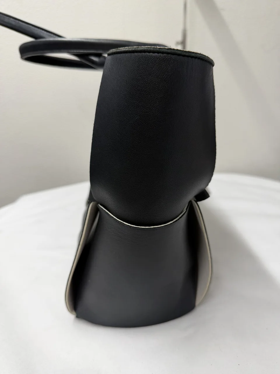 BOTTEGA VENETA ARCO view 4