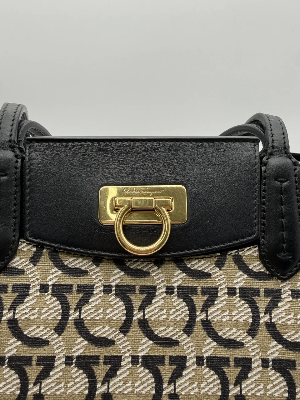SALVATORE FERRAGAMO TOTE BAG view 10
