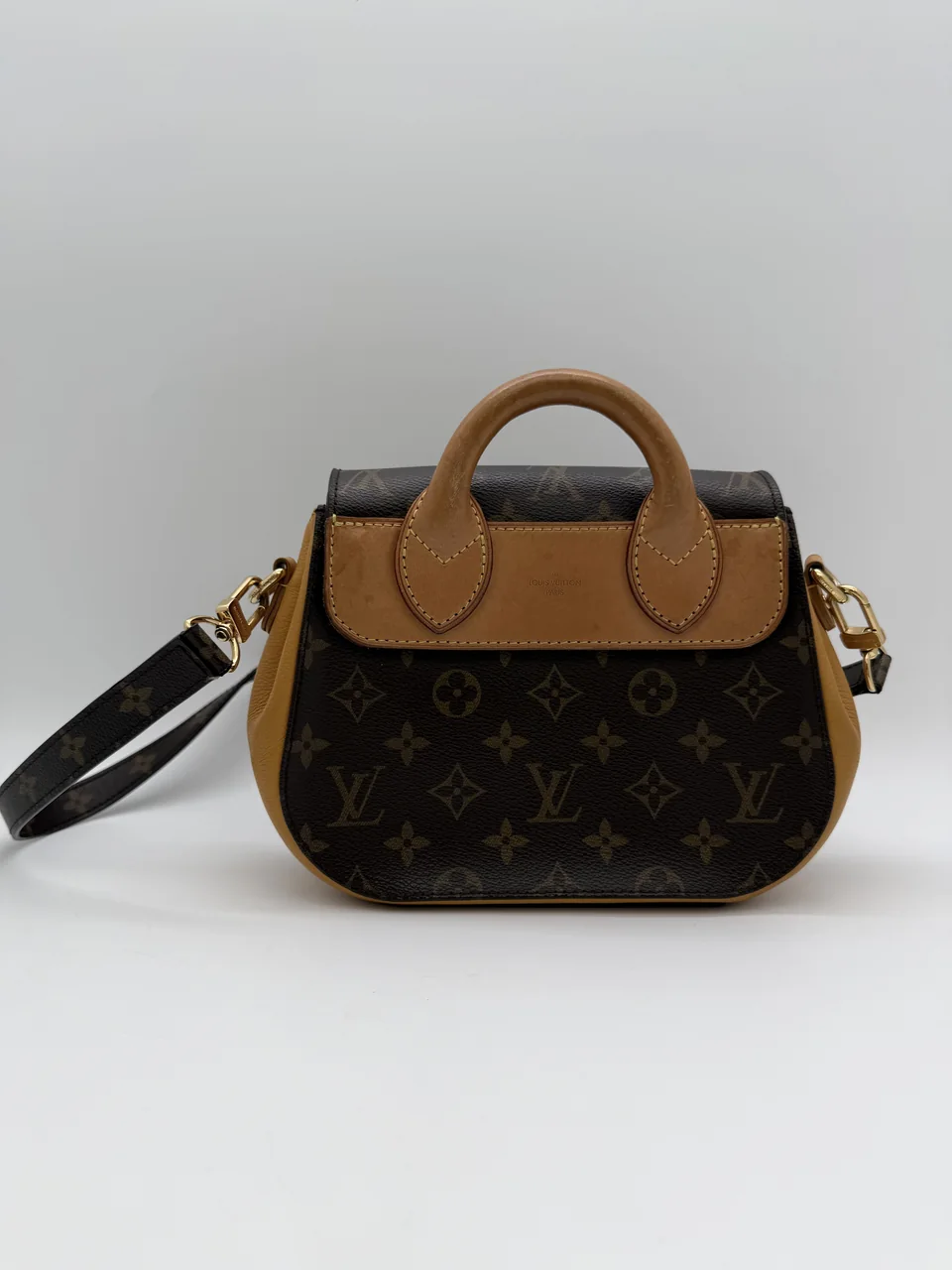 LV MONOGRAM EDEN view 3