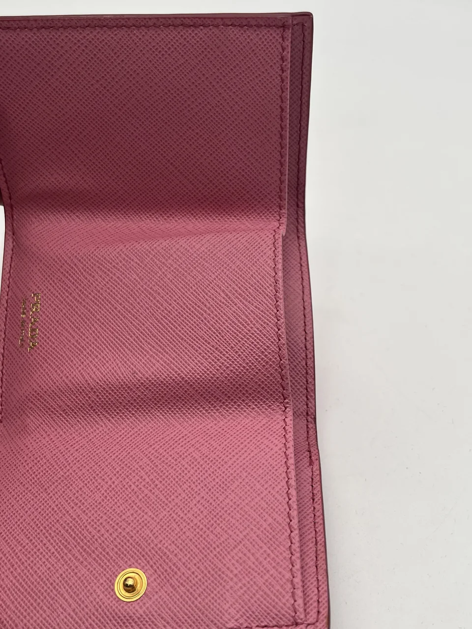 PRADA TRIFOLD WALLET (PINK) photo 5