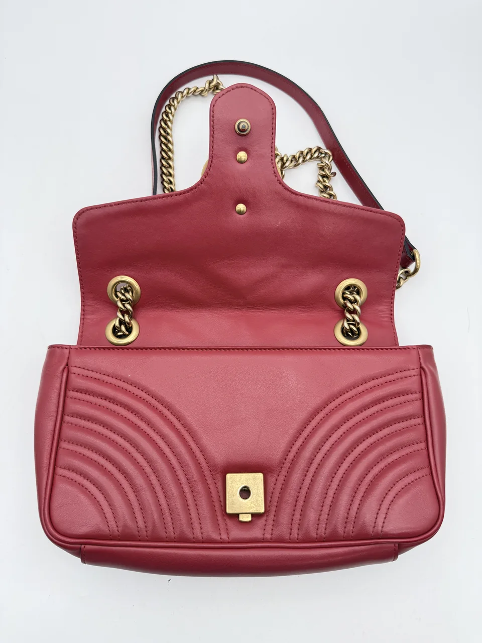 GUCCI GG MARMONT CHAIN SHOULDER BAG view 12