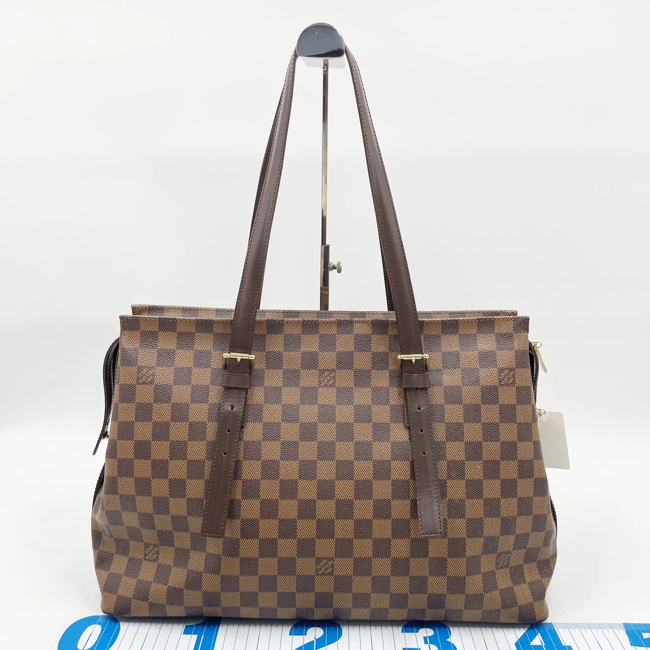 LV DAMIER CHELSEA view 4