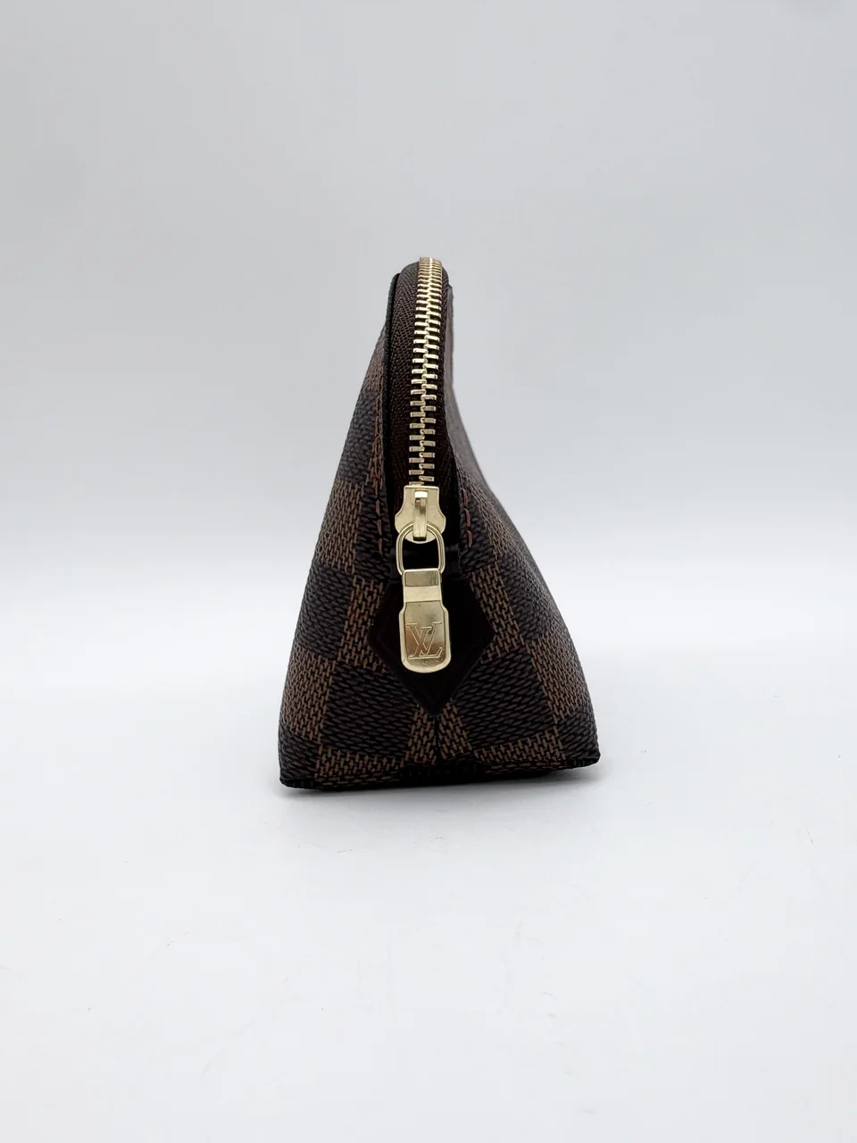 LV DAMIER POCHETTE COSMETIC PM view 5