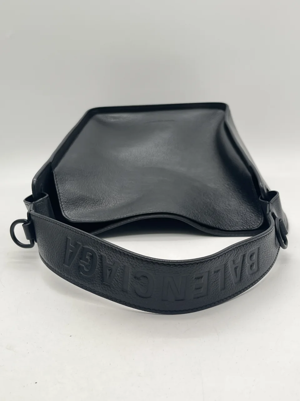 BALENCIAGA TWO-WAY TOTE BAG (BLACK) view 3