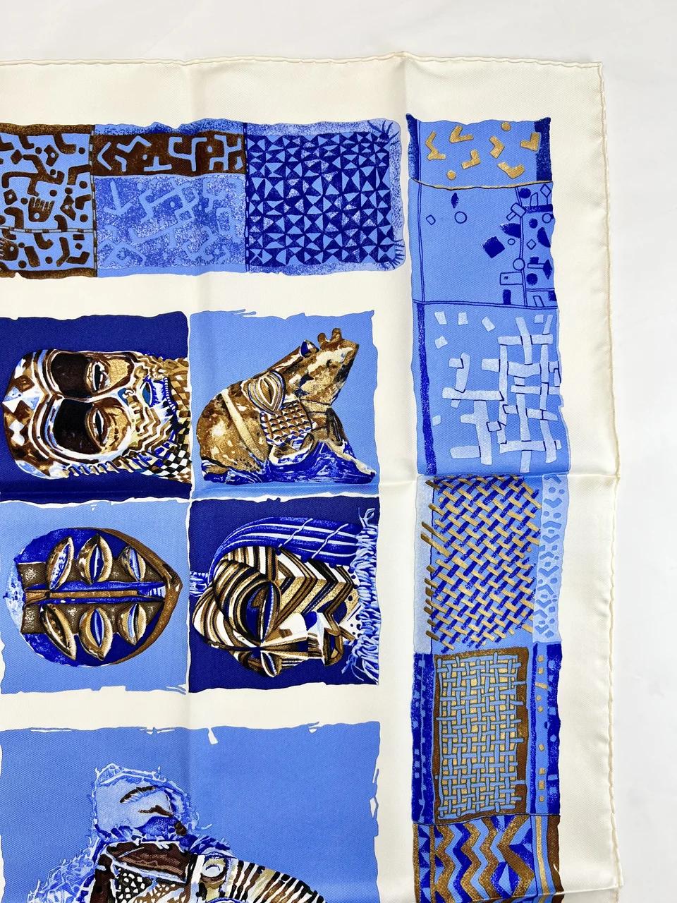 HERMES SCARF hover
