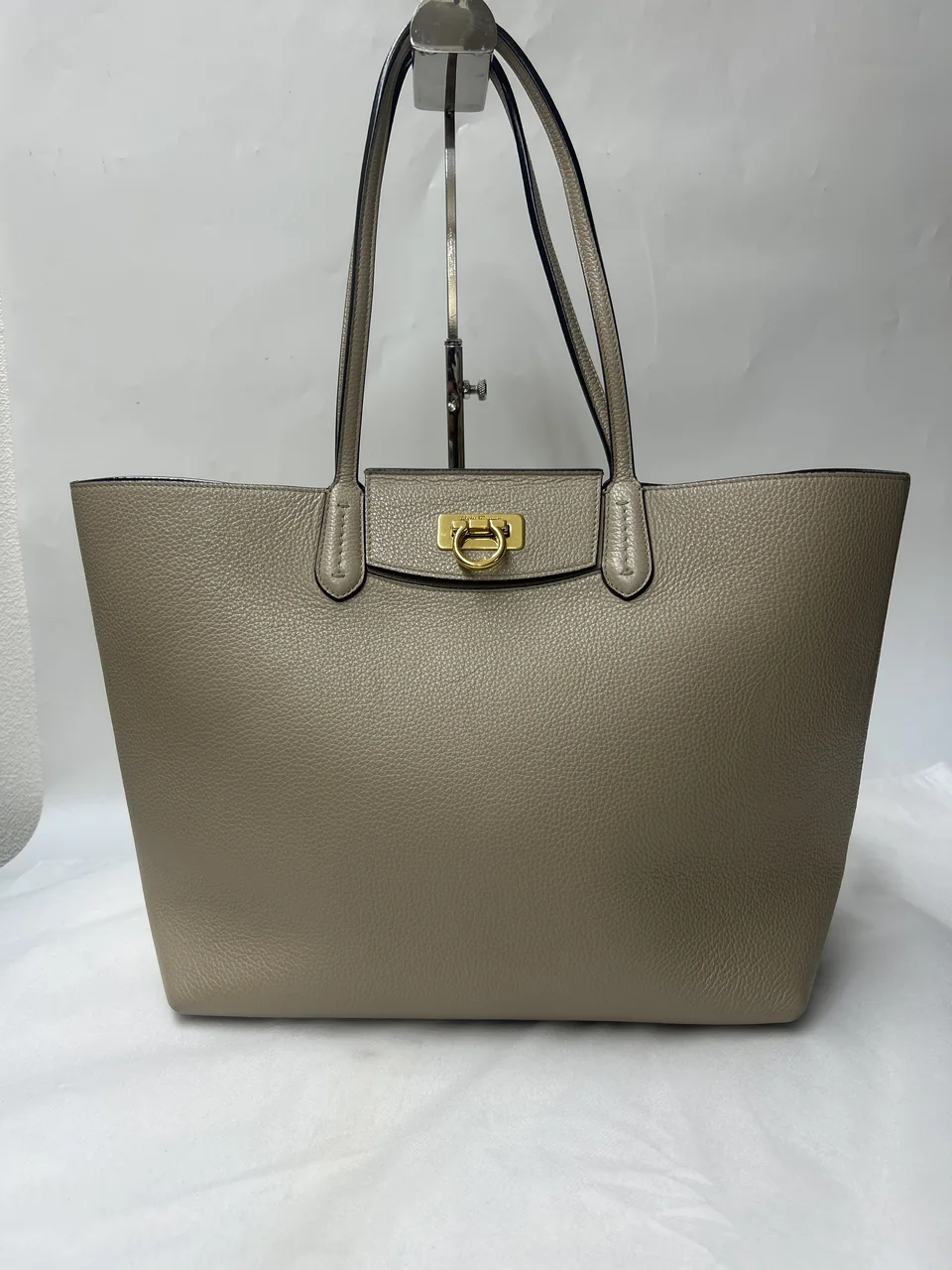 SALVATORE FERRAGAMO BAG