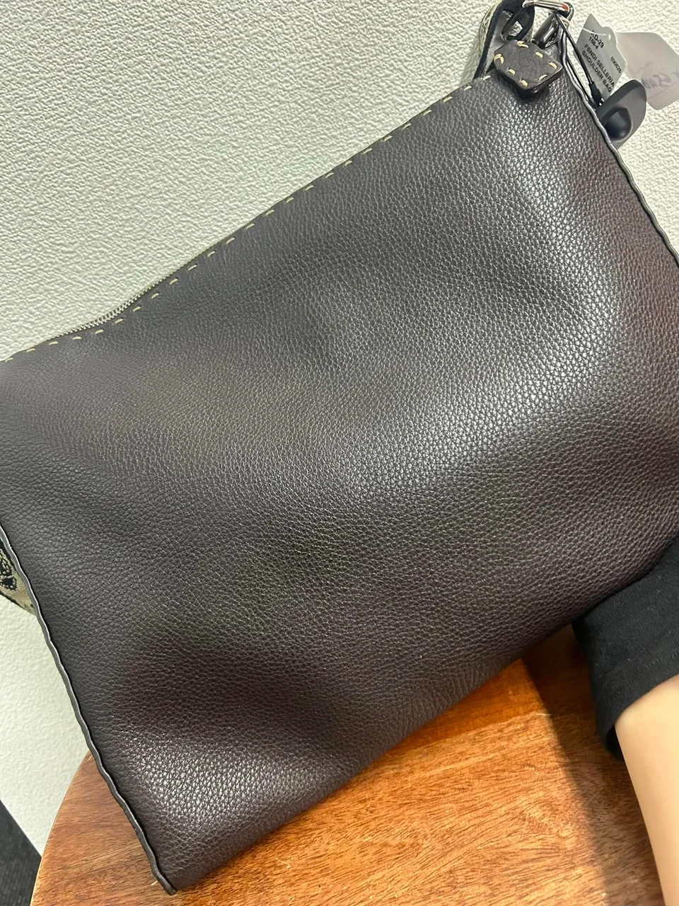 FENDI SELLERIA SHOULDER BAG photo 7