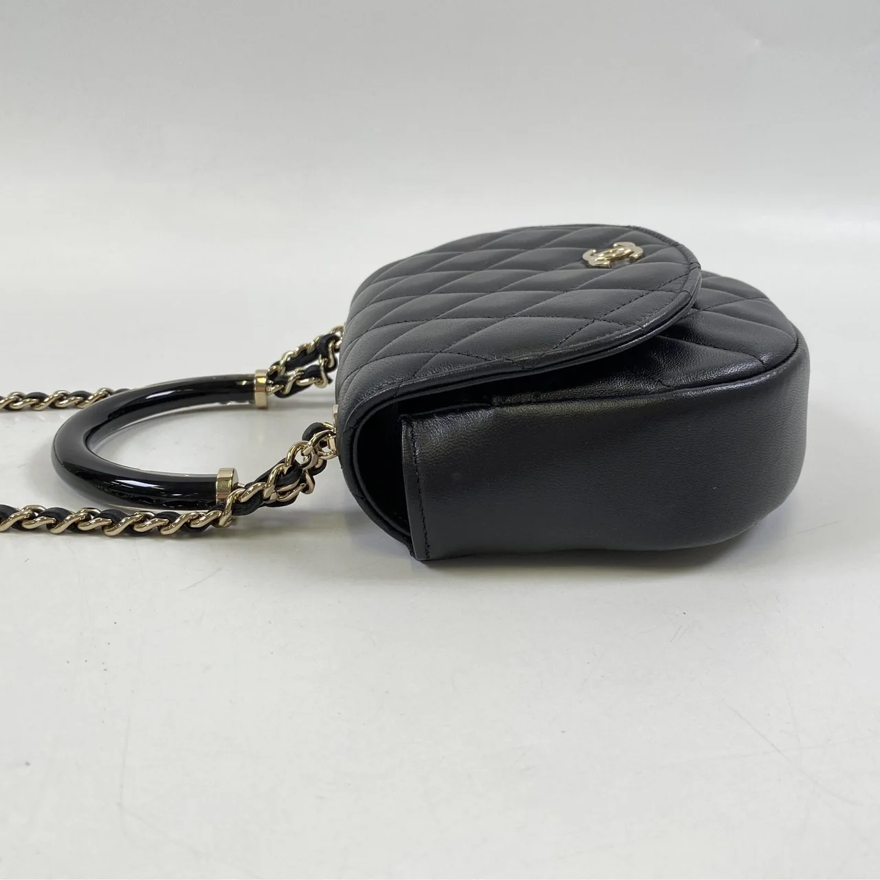 CHANEL LAMB SKIN MATELASSE CHAIN SHOULDER BAG view 16