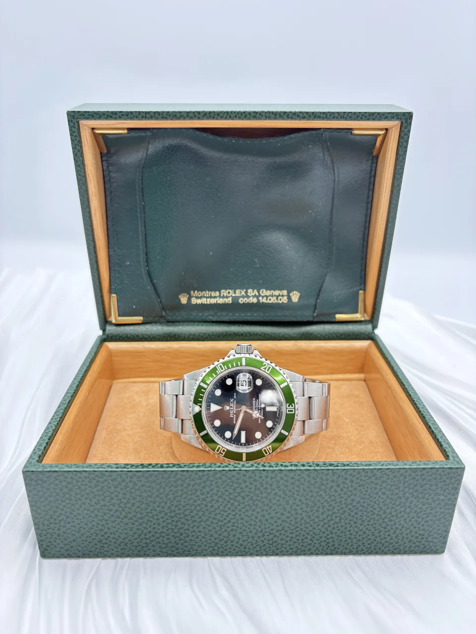 ROLEX SUBMARINER DATE 16610T