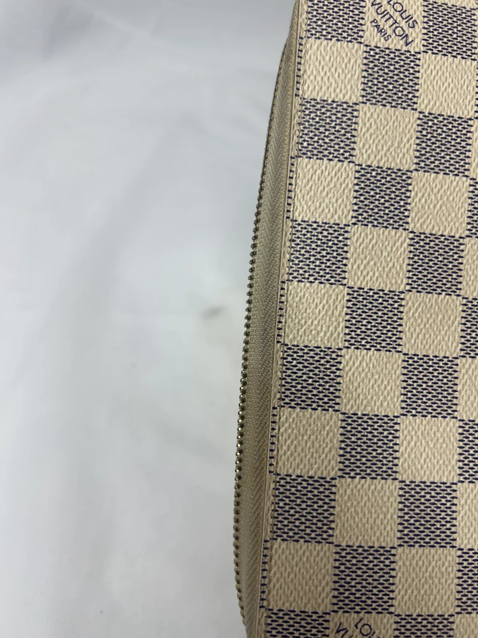 LV DAMIER AZURE ZIPPY WALLET view 7
