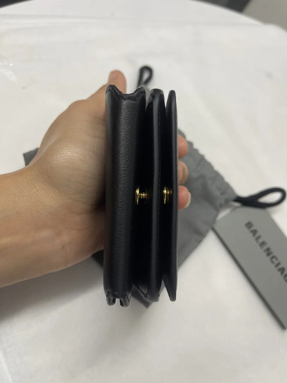 BALENCIAGA TRIFOLD WALLET (BLACK) view 5