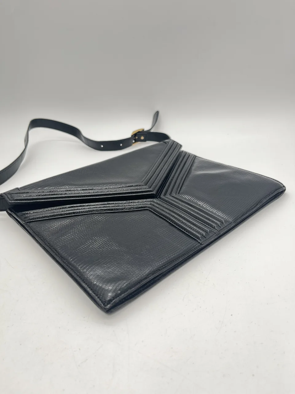 SAINT LAURENT LIZARD SHOULDER BAG (BLACK) view 5