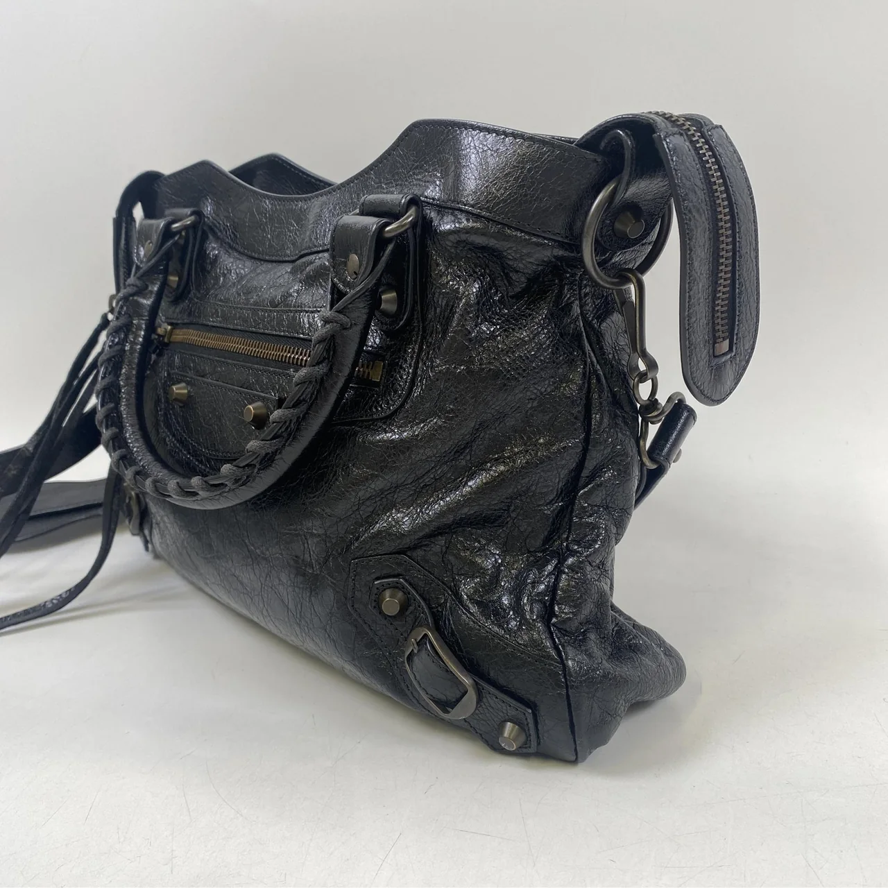 BALENCIAGA THE TOWN HANDBAG (BLACK) view 14