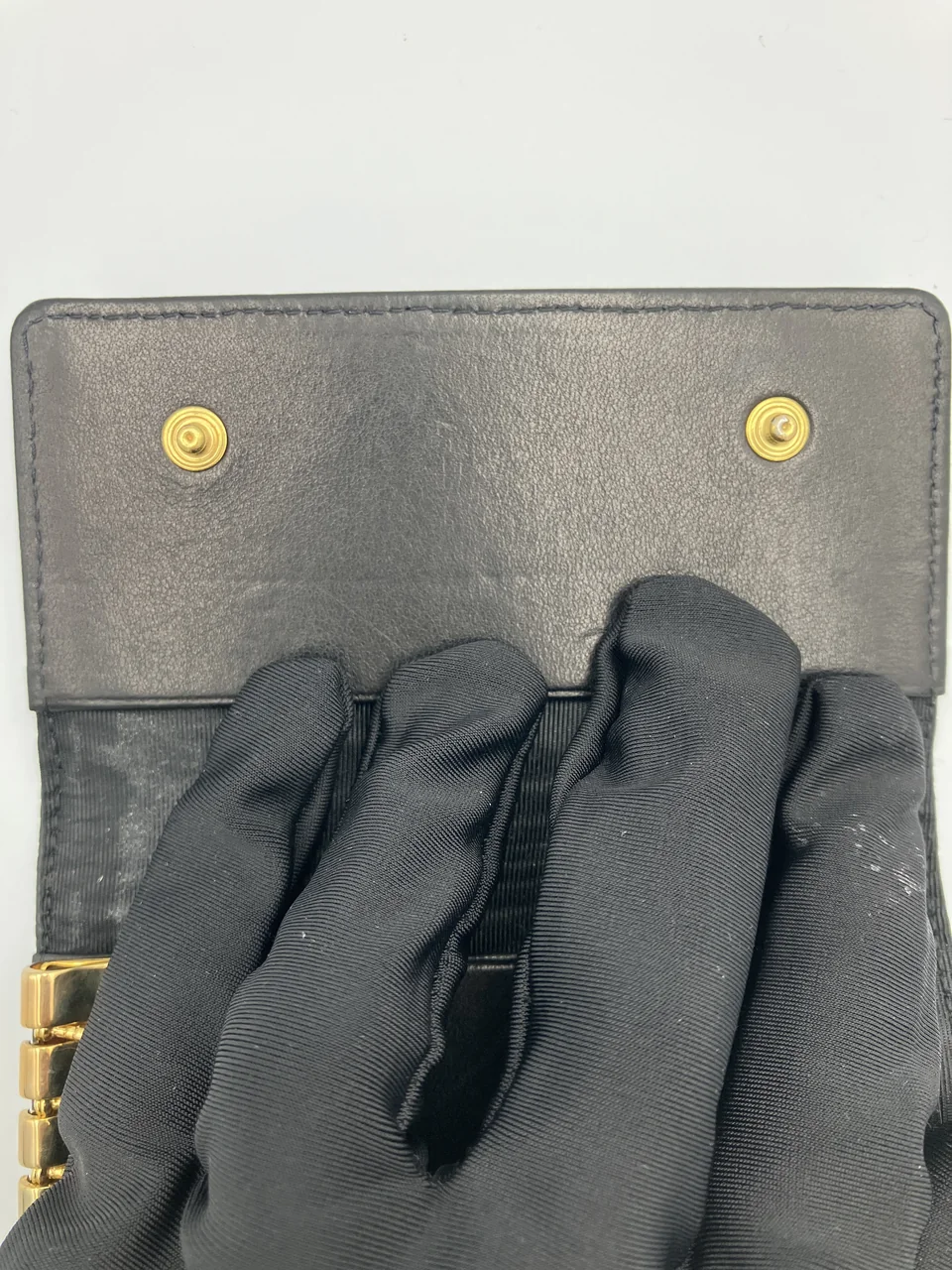 CHANEL CAVIAR KEY CASE view 13