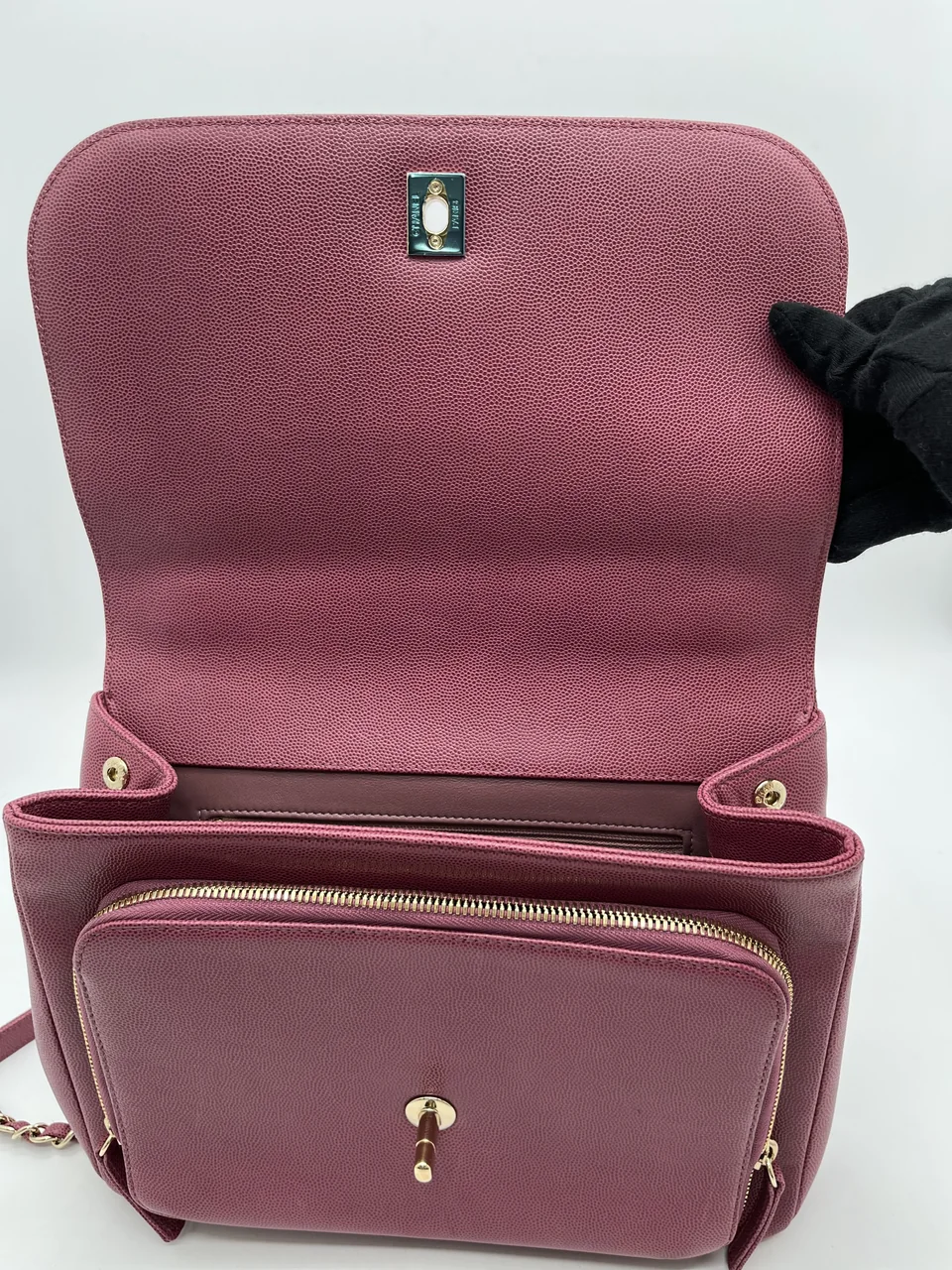 CHANEL CHAIN SHOULDER BAG view 11
