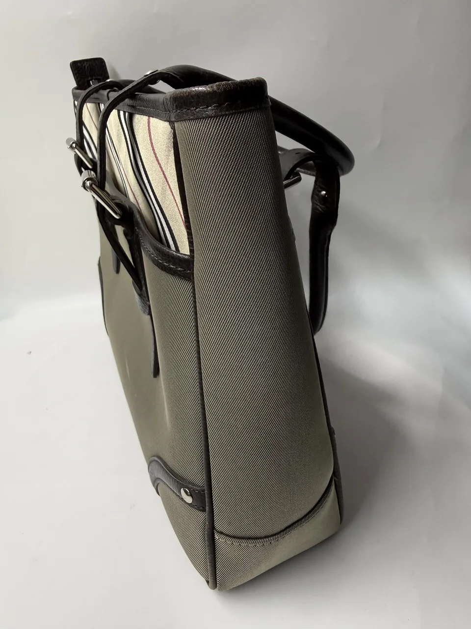 BURBERRY TOTE BAG (GRAY) view 11