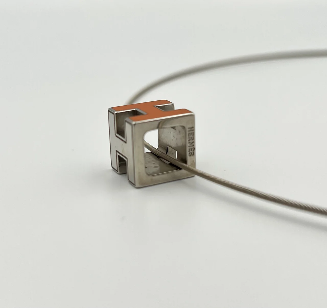 HERMES H CUBE NECKLACE hover