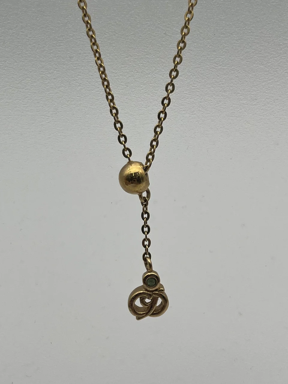 DIOR NECKLACE view 3