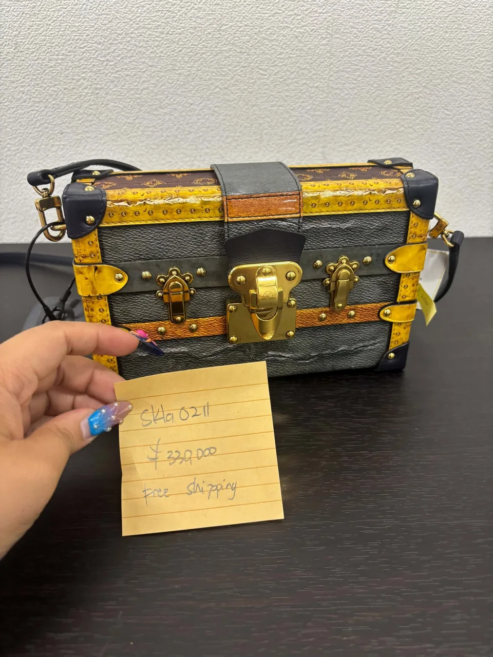 LV MONOGRAM PETITE MALLE (BROWN)
