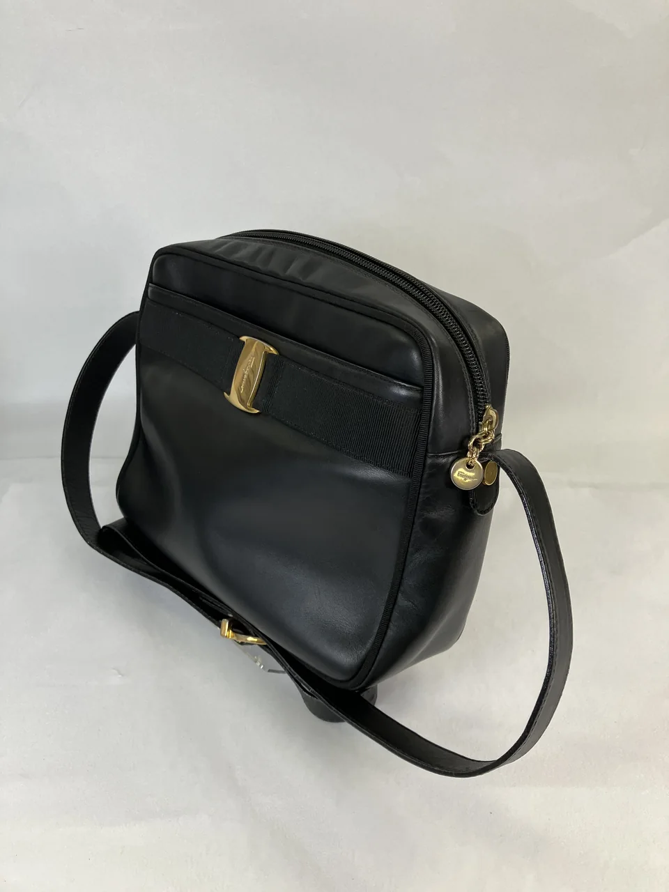 FERRAGAMO SHOULDER BAG view 5