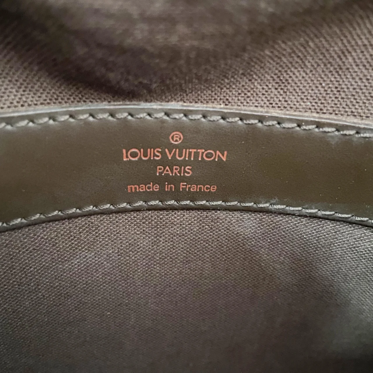 LV DAMIER NAVIGLIO view 3