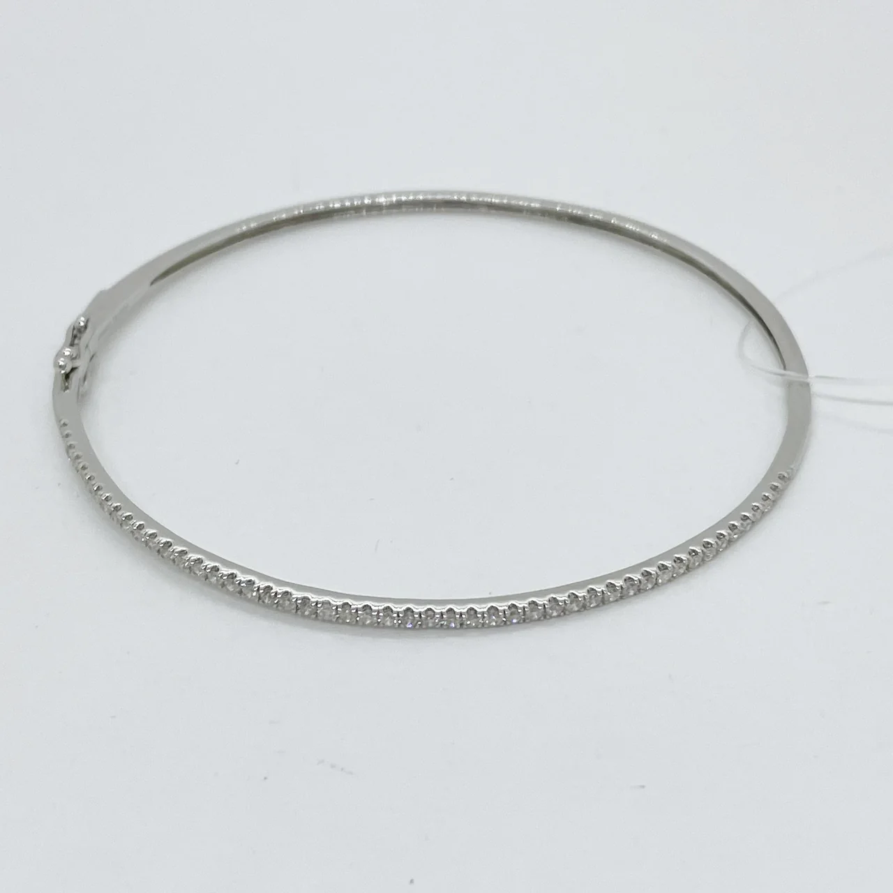 K18WG BANGLE FD0.50CT 5.7G hover