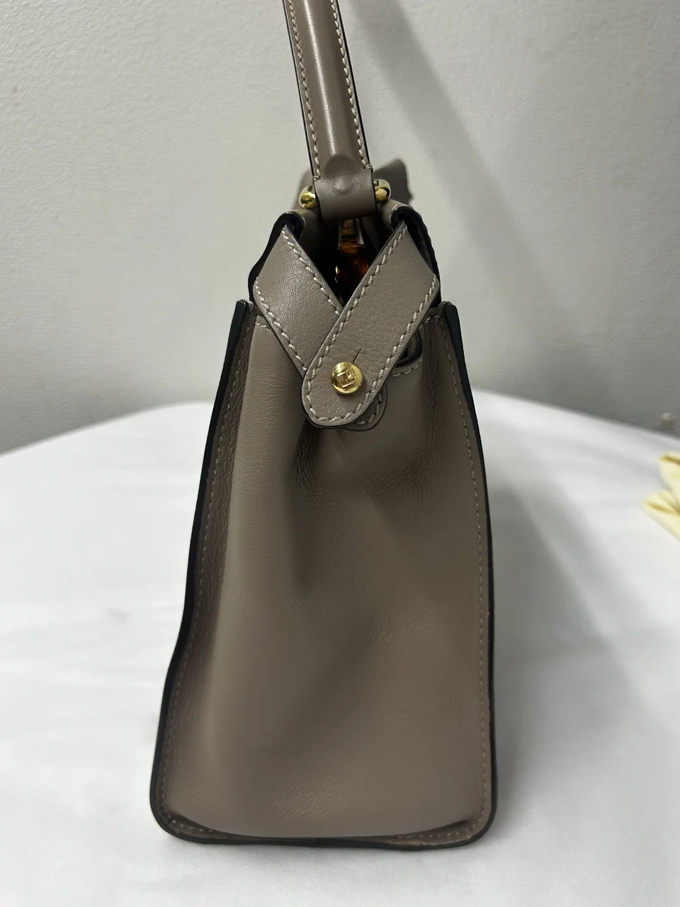 FENDI PEEK-A-BOO SELLERIA HANDBAG view 3
