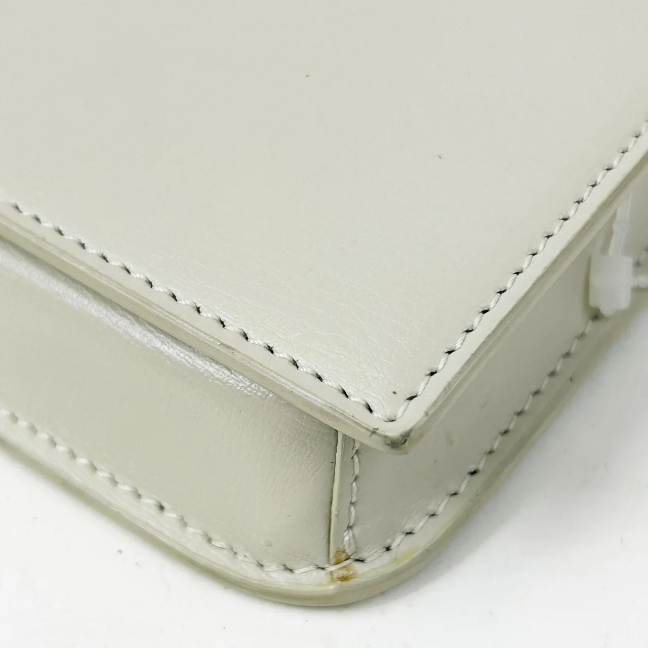 SAINT LAURENT PHONE HOLDER (IVORY) view 5
