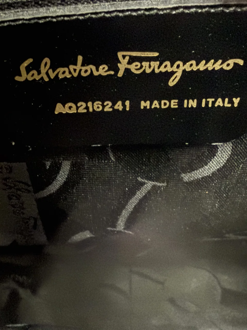 SALVATORE FERRAGAMO DOUBLE GANCINI SHOULDER BAG view 7